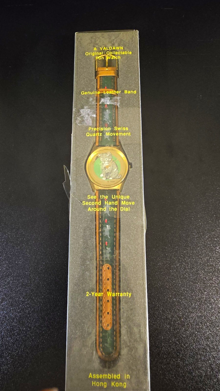 Vintage 1991 Valdawn Cat Fun Watch NIB Deadstock With Original Venture Receipt